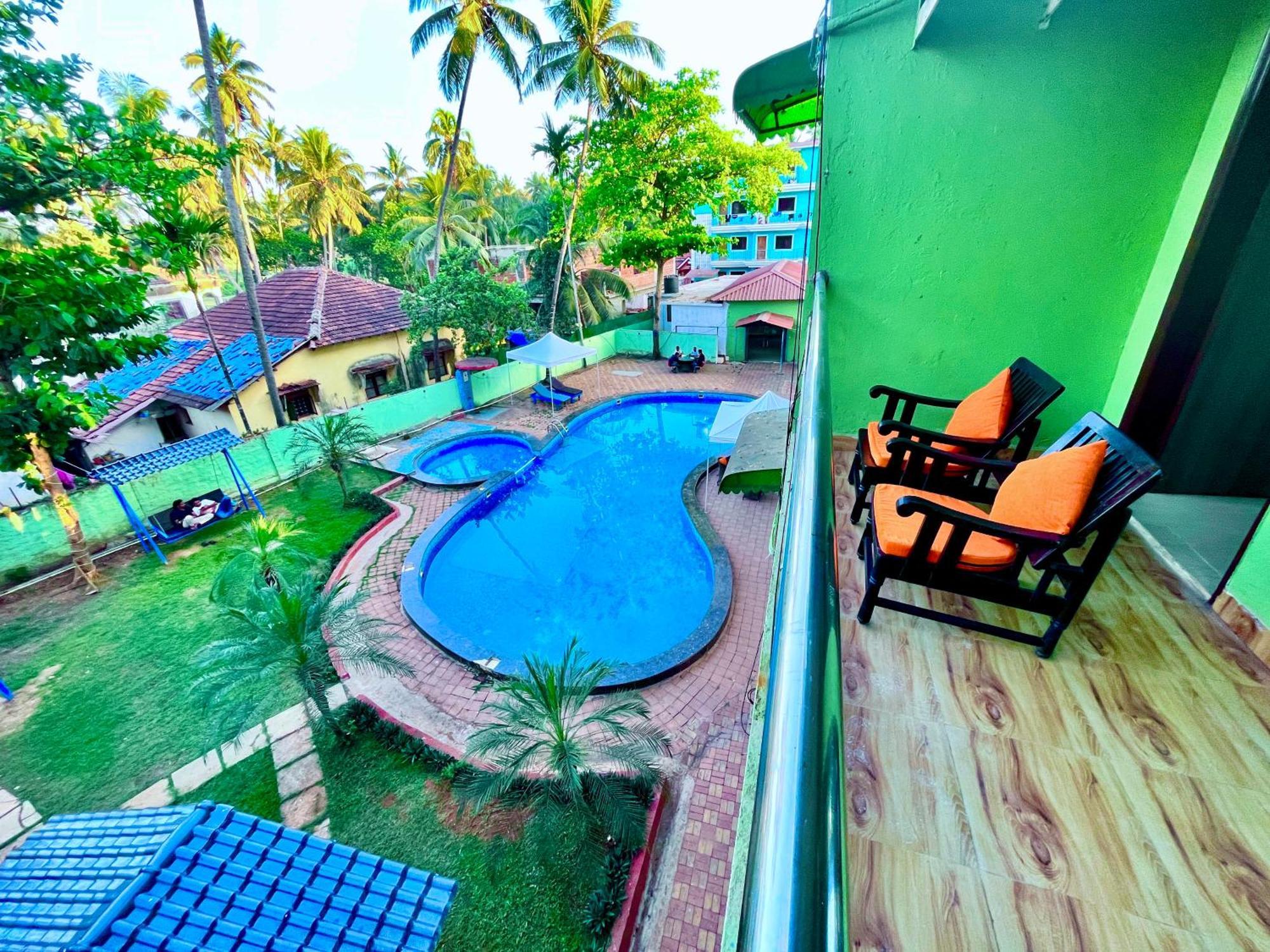 The Calagute Beach Resort By Shivam Resort 1 Km From Beach Кандолим Екстериор снимка